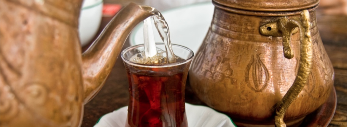 Tè tradizionale turco